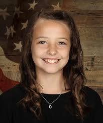 Amanda Eakins's Instagram, Twitter & Facebook