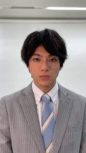 土曜ナイトドラマ 先生を消す方程式 テレビ朝日公式 on twitter 動画到着 副担任のさわやか好青年 頼田朝日 役を演じる 山田 裕貴 さんより メッセージが届いております 3年d組の清涼剤 田中圭 さん演じる義澤先生を 心配しながらも支えてくれます