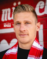 𝙍𝙐𝙔𝙎𝙎𝙀𝙉 𝙄𝙎 𝙀𝙀𝙉 𝙆𝙀𝙍𝙀𝙇 🔴⚪️ De 30-jarige centrale verdediger  tekent een contract in het Guldensporenstadion tot juni 2027 met een extra  jaar optie. ✍️🇧🇪 📝 Alle info via de link ⬇️  https://www.kvk.be/nieuws/gilles-ruyssen-komt ...