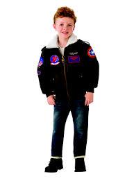 Navy aviation recruitment by 500%, appears to have bowed to china's powerful communist party by changing the jacket of its titular character. Top Gun Jacke Fur Jungen Die Lustigsten Modelle Funidelia