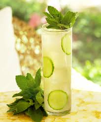 The Wynn S Cucumber Ginger Cooler 1 1 12 Inches Thinly Sliced Long English Cucumber Do N Ginger Cocktail Recipes Ginger Cocktails Delicious Drink Recipes