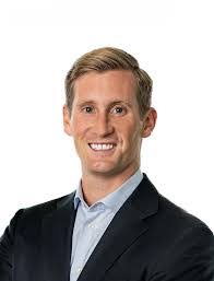 Lacey Wismer's Instagram, Twitter & Facebook