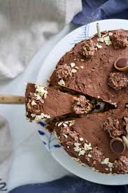 Maybe you would like to learn more about one of these? Schokocrossies Torte Mit Schoko Fudge Glasur Fernwehkuche