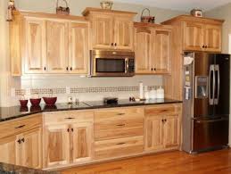 What Granite Choice With Natural Hickory Cabinets Hickory Kitchen Cabinets Hickory Cabinets Hickory Kitchen