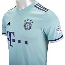 The official champions league shirt of fc bayern munich in the season 2018/19 convinced not only by its modern design, but also with its functional quality. 2018 19 Adidas Bayern Munich Away Jersey Soccer Master