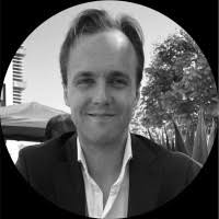 80+ "Simon Thomas" profiles