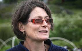 Livet på landet lockar många stadsbor under sommaren