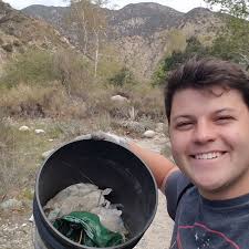 Why a Gen Zer Picking Up Trash in a Park Went Viral