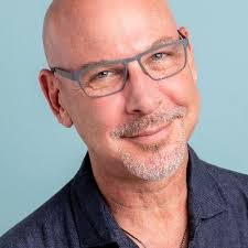 David Manel's Instagram, Twitter & Facebook