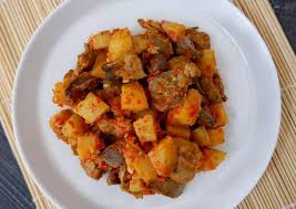 300 gram kentang (potong dadu kecil). Cara Membuat Sambal Goreng Ati Ampela Kentang Yang Sedap