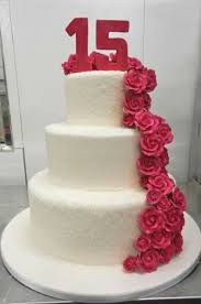 Pictures Of Beautiful Birthday Cakes For Ladies Pin De Tastefully Simple Team Leader Em Cakes Bolo 15 Anos Bolos Para Adolescentes Bolos De Aniversario De 15 Anos