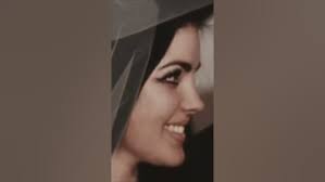 The Controversial Love Story of Elvis and Priscilla