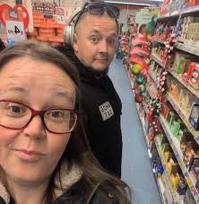 Asking for a mate lol 😅 What if my snake got out of its tank lol Best way  of finding him It please