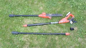 Black And Decker 20v Pole Saw Chain Black Decker Cordless Telescoping Pole Lithium Tree Trimmer Chainsaw Lpp120 Blackdecker Blackndecker Treetrim Black Decker Tree Trimming Pole Chain Saw