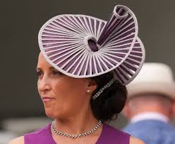 Sights, sounds and fashions at Kentucky Oaks 2024 at Churchill Downs