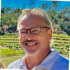 Brett Lantz's Instagram, Twitter & Facebook