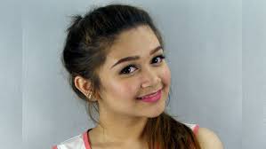 FOR CELEB LIFE) Manny Pacquiao's niece enters showbiz via stage play