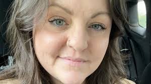 Renee Haskins's Instagram, Twitter & Facebook