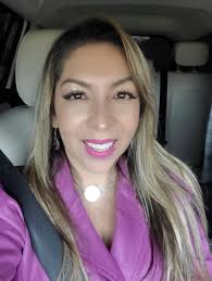 Paula Papi's Instagram, Twitter & Facebook