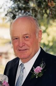 Contributions to the tribute of Allan Lichty