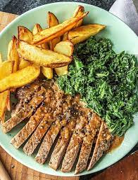 Easy Crushed Peppercorn Steak With Creamed Kale And Potato Wedges More Healthy Recipes On Hellofresh Co Hello Fresh Recipes Sunbasket Recipes Healthy Recipes