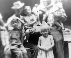 Maybe you would like to learn more about one of these? 15 Dolly Parton Young Pictures Photos Of Dolly Parton When She Was Young