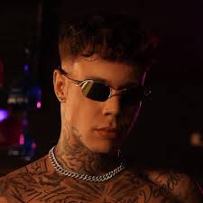 When did Jonas Kaik start making music?