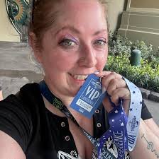 What are your experiences and tips for visiting Universal Studios Orlando  Resort in Florida?