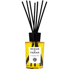 Choose from more than 10,000 properties, ideal house rentals for families, groups and couples. Acqua Di Parma La Casa Sul Lago Room Diffuser Galeria Karstadt Kaufhof