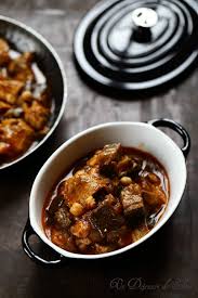Il faudra d'abord sortir la viande du frais 1 à 2 heures avant la cuisson. Koresh Cocotte De Viande Aux Aubergines Un Dejeuner De Soleil Recette Iranienne Recettes De Cuisine Cuisine Exotique