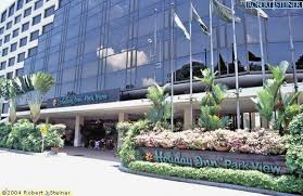 Entrance Of Holiday Inn Singapore Orchard City Centre Building Image Singapore