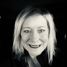 Courtney Garris's Instagram, Twitter & Facebook