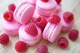 Розовые сладости