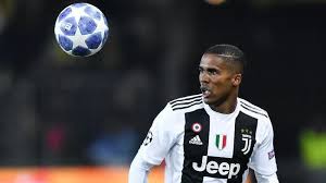 Fifa 19 douglas costa 87 rated inform in game stats, player review and comments on futwiz. Juventus Resmi Lepas Douglas Costa Dan De Sciglio