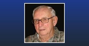 Helen Maas's Instagram, Twitter & Facebook