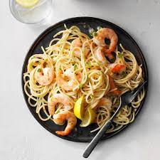 Garlic Shrimp Spaghetti Recipe In 2020 Shrimp Spaghetti Shrimp Recipes Easy Shrimp Pesto Pasta
