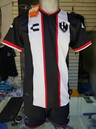 Cuenta oficial del club de futbol mexicano cuervos de nuevo toledo. Pin De Juanbe En Club De Cuervos Uniformes De Futbol Uniformes Futbol
