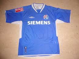 Entdecke alle neuen trikots von vinko soldo. Dinamo Zagreb Home Fussball Trikots 2006 2007