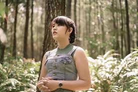 Umur happy asmara atau usia happy asmara : Profil Dan Biodata Happy Asmara Model Majalah Cilik Hingga Penyanyi Dangdut