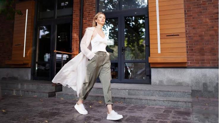 Zamans�z ��kl���n Yolu