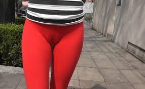 Do guys like to see camel toe on girls and why or why not? - Quora