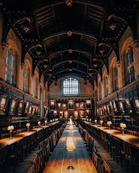 It was a large hall where students and teachers dined and congregated.1 three meals a day were hosted in this hall. Hogwarts Dining Hall
