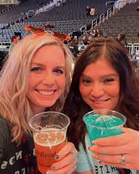 E R ¡ N ♥️ Book$ (@erinescapingreality) • Instagram photos and videos