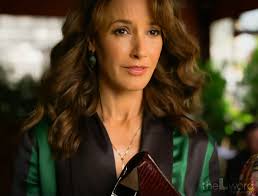S2.E7 ∙ Light Mon, Sep 20, 2021 Jennifer Beals as Bette Porter  #JenniferBeals #TheLWordGenQ