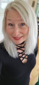 Vi välkomnar veckans nya medlemmar! 🥰 (Anmäl er i appen om ni vill vara  med på fredagsträffarna online. Ladda ner Digicare Tillsammans från Apple  App Store eller Google Play) Li Qian Selena,