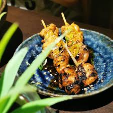End Of My Holidays With Friends In Bentomania Honten Izakaya Taste It In Lyon Fin De Vacances Entre Amis A Lyon Et Decouverte De L Iz In 2020 Food Chicken Tasting