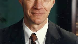 Roger Worden's Instagram, Twitter & Facebook