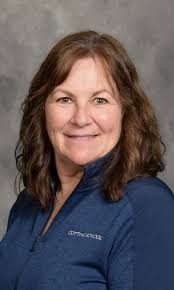 Eileen Roper's Instagram, Twitter & Facebook