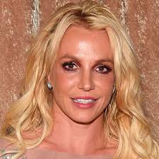 Britney Spears culpa a su madre de su última polémica junto a su novio en  un hotel de Los Ángeles