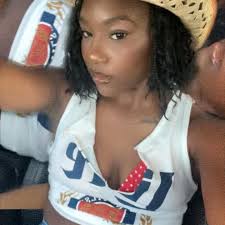 Alexus Thomas (@_alexuss_) • Instagram photos and videos